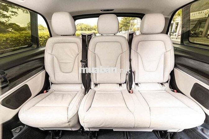 Mercedes V250 Luxury 2021 Xanh cavansite siêu đẹp