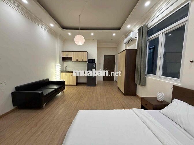 CHO THUÊ CĂN HỘ STUDIO BAN CÔNG NGAY THÀNH THÁI QUẬN 10 GẦN ĐH HUFLIT
