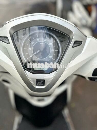 Honda Lead 125cc 2021 bs 59e2-18608