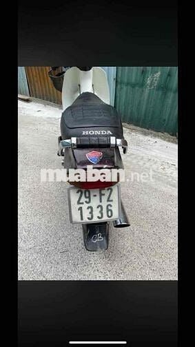 Honda Dream 2023 màu Đỏ Việt Nam