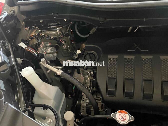 Mitsubishi Xpander Cross 2024 7 chỗ Tự động Đen