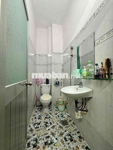 NHÀ QUANG TRUNG P10 GỒM 4PN CÓ NỘI THẤT CƠ BẢN