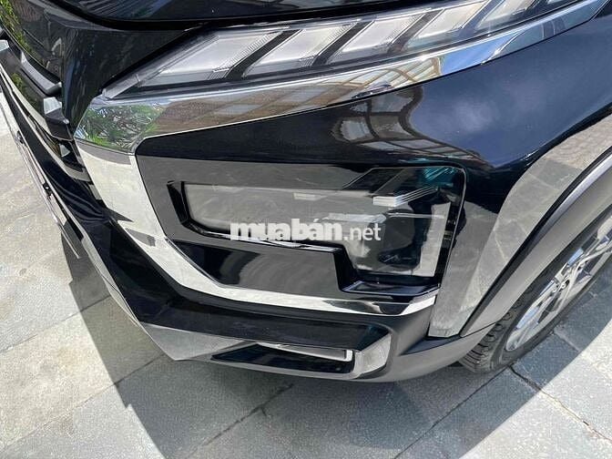 Mitsubishi Xpander Cross 2024 7 chỗ Tự động Đen