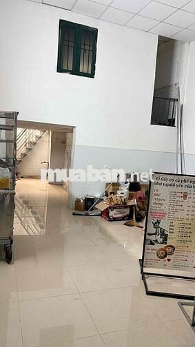Sang mặt bằng vườn lài gần chợ , đông dân cư