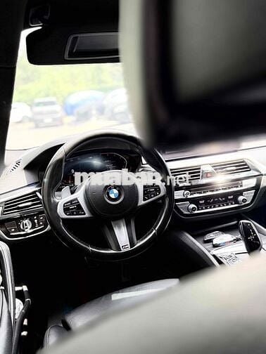 BMW 520i M Sport 2020 Đen Đức 9V Zin