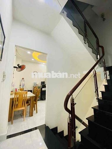 NHÀ 5 TẦNG Ở NGAY - HẺM XE TẢI TRÁNH - GẦN AEON TÂN PHÚ