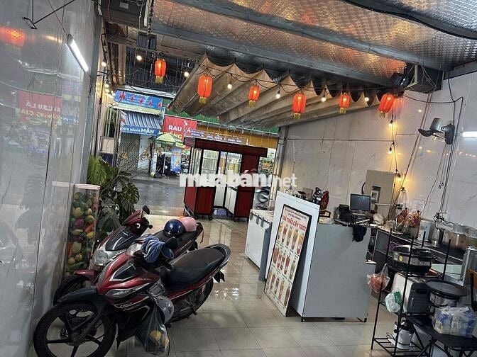 Sang mặt bằng vườn lài gần chợ , đông dân cư