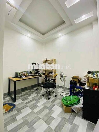 NHÀ 5 TẦNG Ở NGAY - HẺM XE TẢI TRÁNH - GẦN AEON TÂN PHÚ