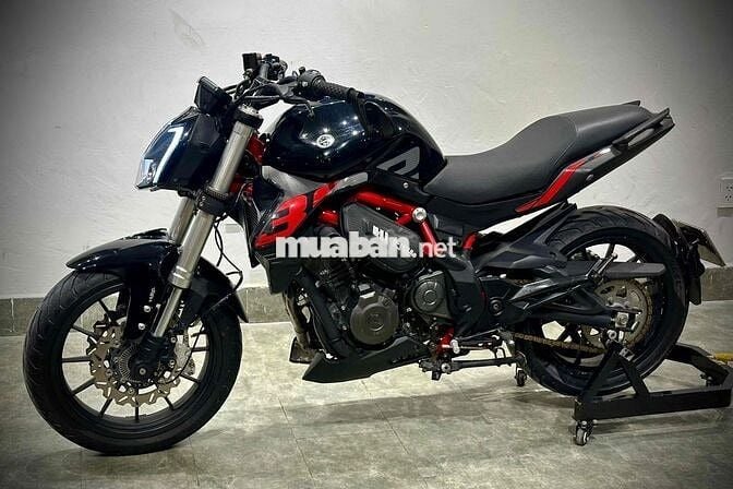 BENELLI 302S ABS 2019