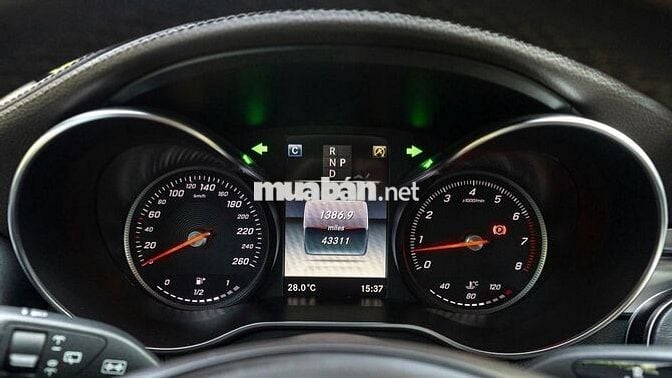 Mercedes GLC300 AMG 2017 Xanh Cavansite