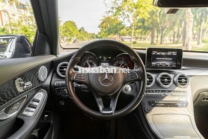 Mercedes GLC300 AMG 2017 Xanh Cavansite