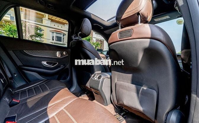 Mercedes GLC300 AMG 2017 Xanh Cavansite