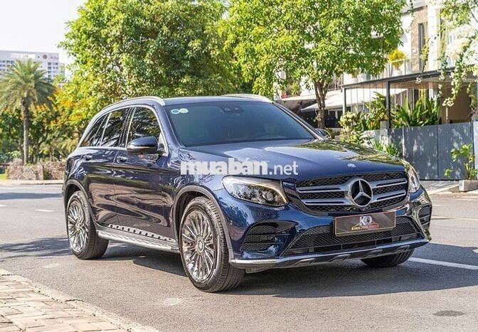 Mercedes GLC300 AMG 2017 Xanh Cavansite