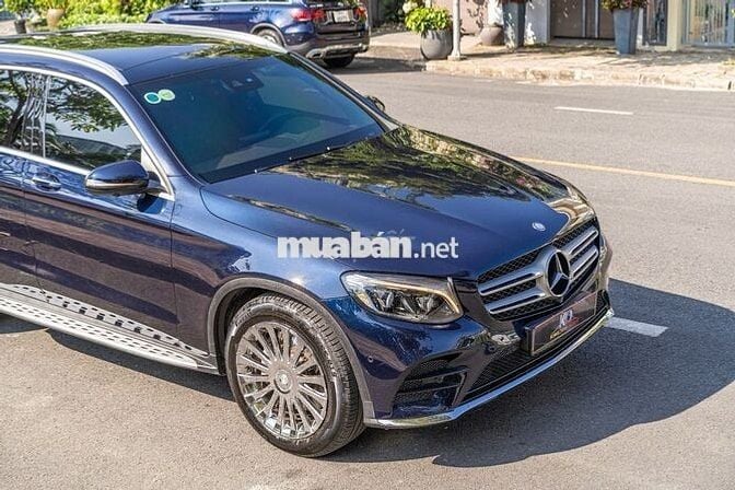 Mercedes GLC300 AMG 2017 Xanh Cavansite