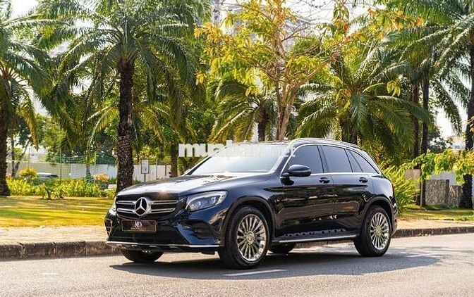 Mercedes GLC300 AMG 2017 Xanh Cavansite