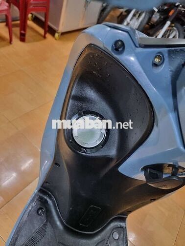 Xe máy điện Kymco Candy 2.0 Xám