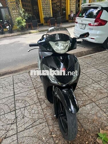 Honda SH lên áo ý