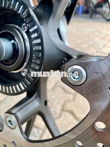 Siêu Cọp CBR 150R lăn bánh 1.300Km như mới