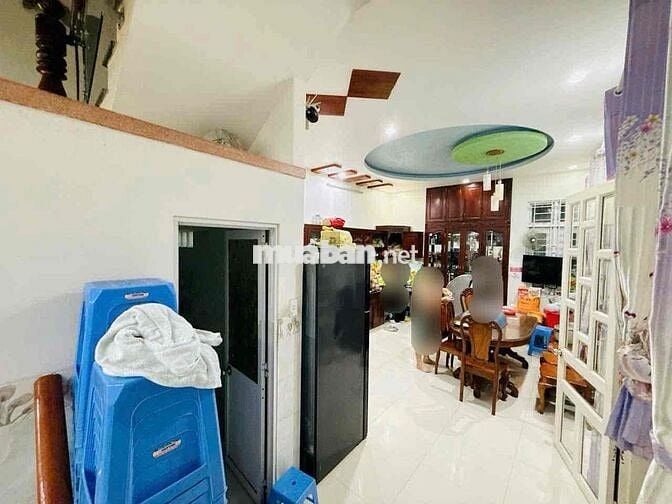 CHO THUÊ MB (2gian nhà) dtsd gần 600m2 - trung tâm P.Trảng Dài- giá:65