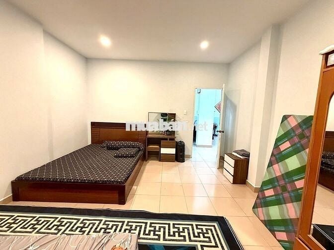 CHO THUÊ CHUNG CƯ 3 PHÒNG NGỦ FULL NỘI THẤT ĐƯỜNG HÙNG VƯƠNG