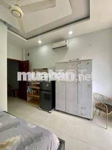 Cần sang lại 2 căn hộ dịch vụ (gồm 12 phòng)