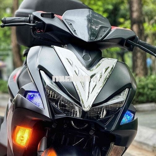 Xe Máy Mạnh Tường - NVX 155 ABS 2019 lên sẵn Givi