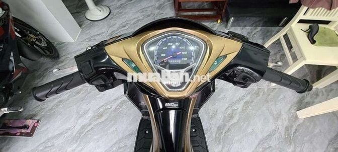 Honda Air Blade 2012 Đen Vàng Đồng
