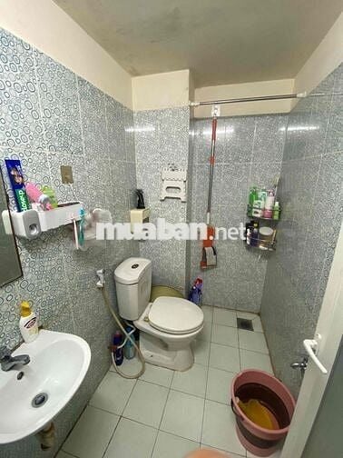 Do có việc đột xuất cần bass lại phòng trọ giá 2tr9, hết tháng 7 là hế