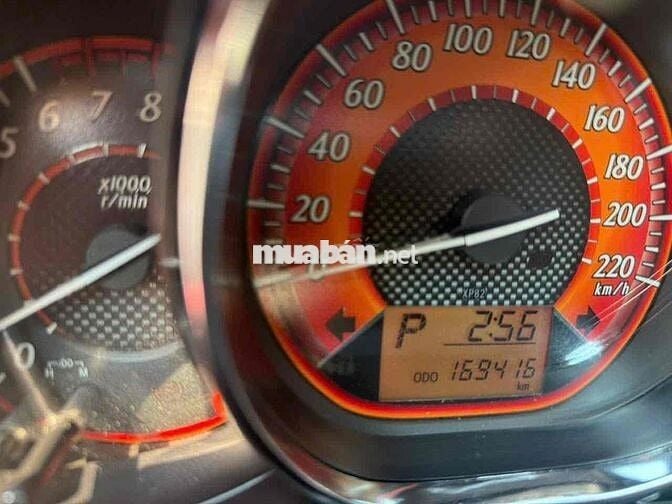 Toyota Yaris 2014 Đỏ