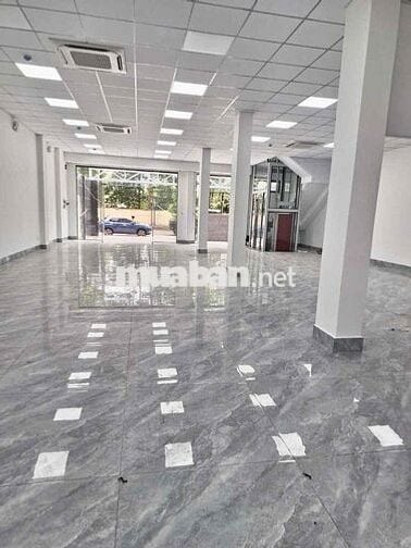 Cho thuê nhà 5 tầng dts 1000m2