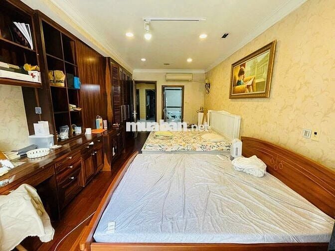 Cho thuê nhà MT 12B Tân Canh, Phường 1, Quận Tân Bình