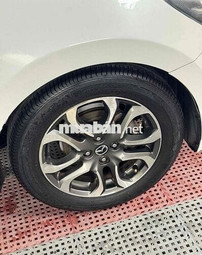 Mazda 2 Sedan 2015 Số tự động Trắng