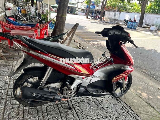 Honda Air Blade Fi phun xăng đt máy êm mạnh