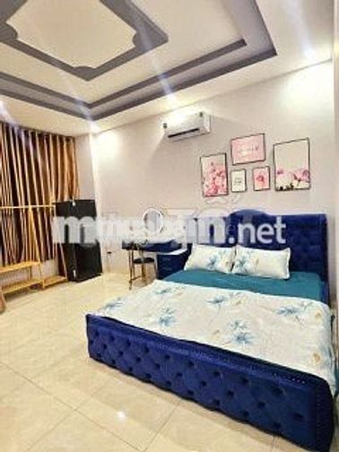 Cần sang lại 2 căn hộ dịch vụ (gồm 12 phòng)
