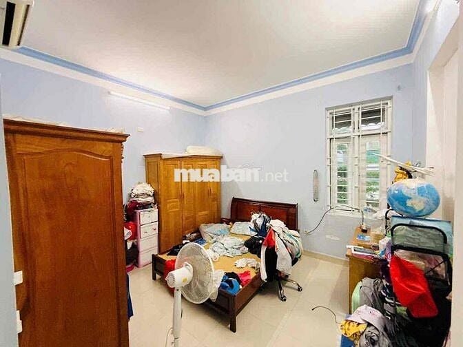 CHO THUÊ MB (2gian nhà) dtsd gần 600m2 - trung tâm P.Trảng Dài- giá:65