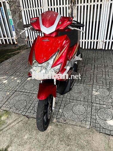 Honda Air Blade Fi phun xăng đt máy êm mạnh