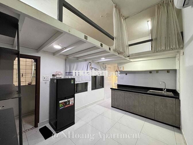 Cho Thuê Phòng Gác Balcon Cửa Sổ 25m2 Full NT 3ng3xe Ngay ĐBP Q3