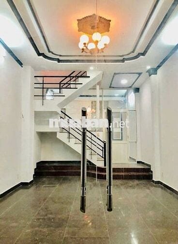Nhà 1 lầu 4 x 18,5m hẻm 29 đường số 18, Tân Qúy, Tphu giá 6,8 tỷ tl