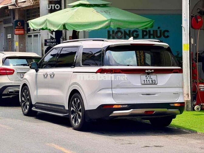 Kia Carnival Premium 2.2D 2023 Trắng Tự động