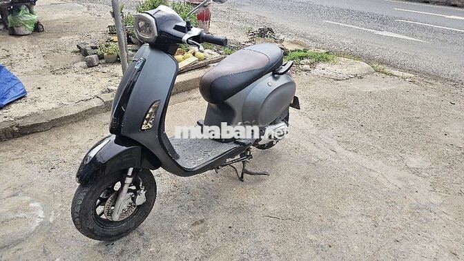 Piaggio Vespa 50cc Xám Zin