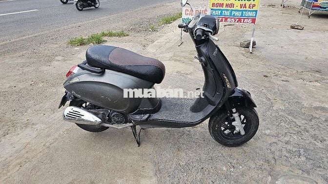 Piaggio Vespa 50cc Xám Zin