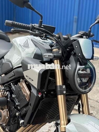 Honda CB650R Xám 4000 km