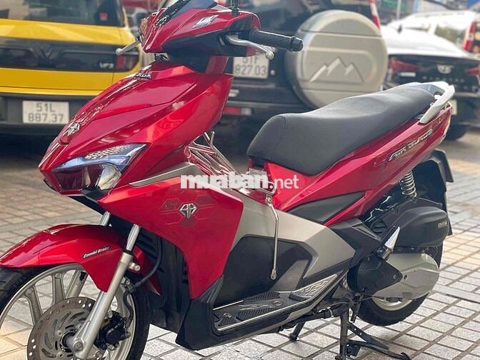 Air Blade 125 2017 trả trc 12tr9 nhận xe bao nợ x