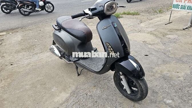 Piaggio Vespa 50cc Xám Zin