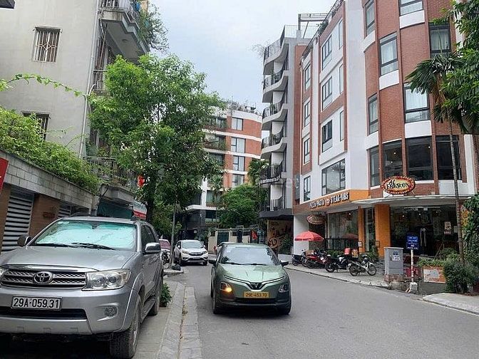 Chính chủ bán nhà mặt ngõ 52 Tô Ngọc Vân, Tây Hồ, Hà Nội