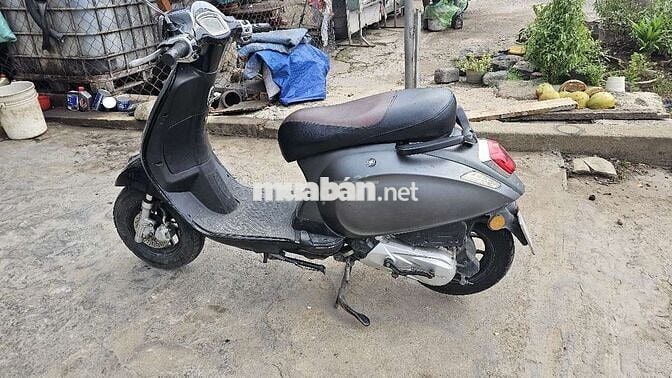 Piaggio Vespa 50cc Xám Zin