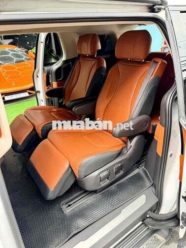 Kia Carnival Premium 2.2D 2023 Trắng Tự động
