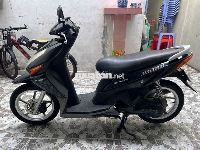 Honda Click màu Đen