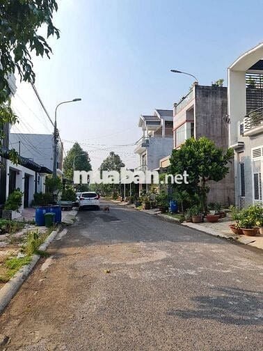 Bán nhà khu dân cư Lavender đủ nội thất