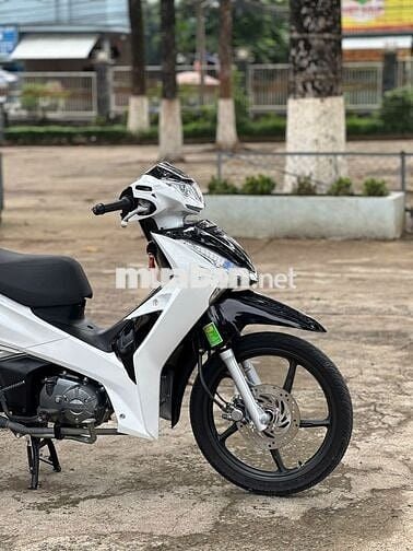 Honda Future 125 LED 2023 Trắng đen Nguyên zin